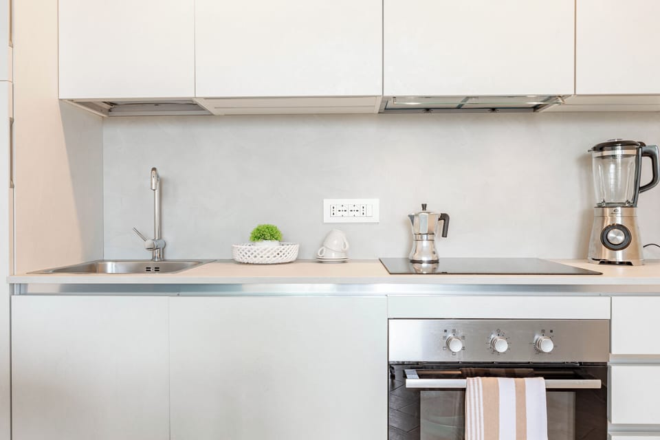 Kitchen (2)