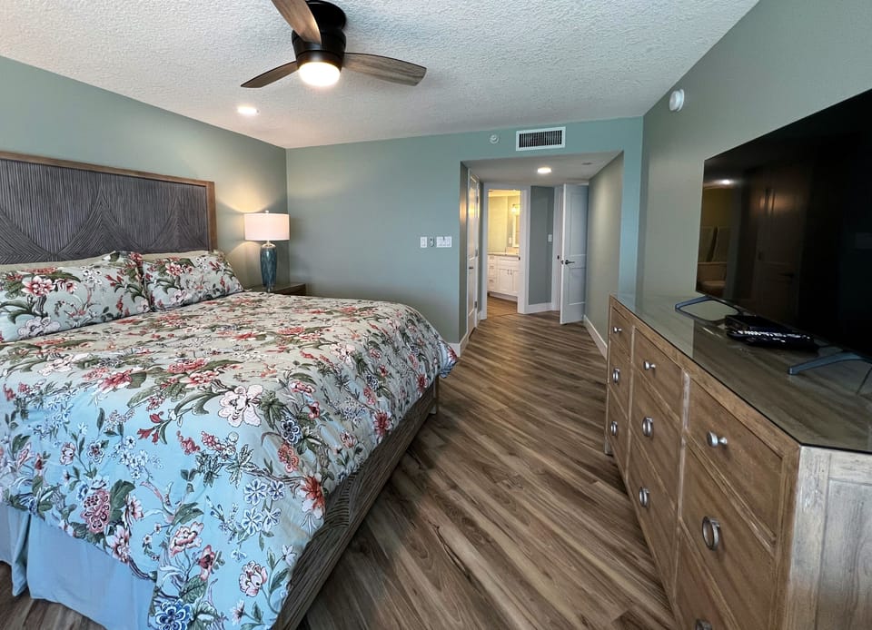 Another view of the master suite towards the walk in closet and - Another view of the master suite towards the walk in closet and attached private bathroom