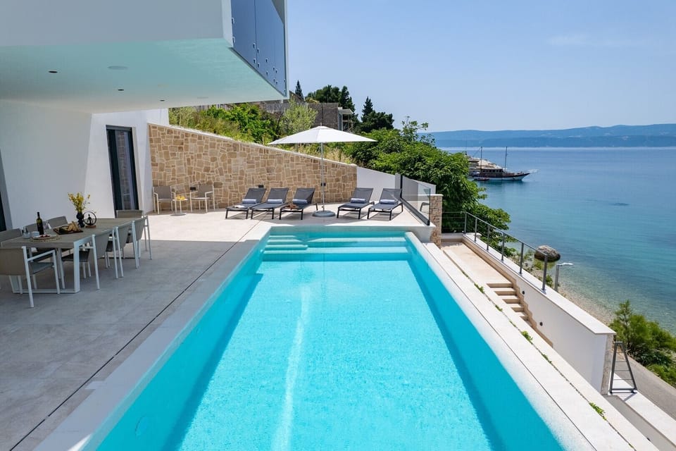 Luxurious Villa Nina is a new and modern property with stunning sea views

