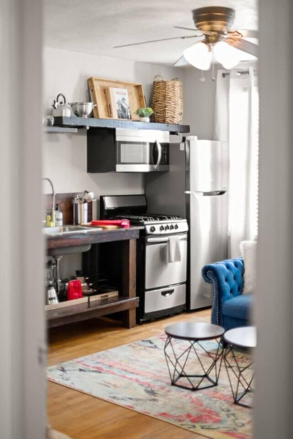 Enjoy cooking in the kitchen.
