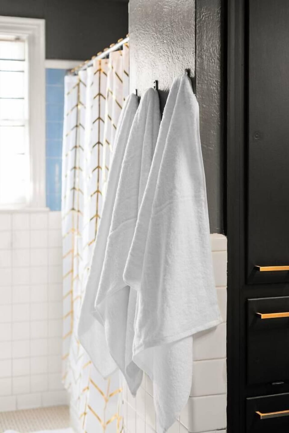 Bath towel hooks for all.