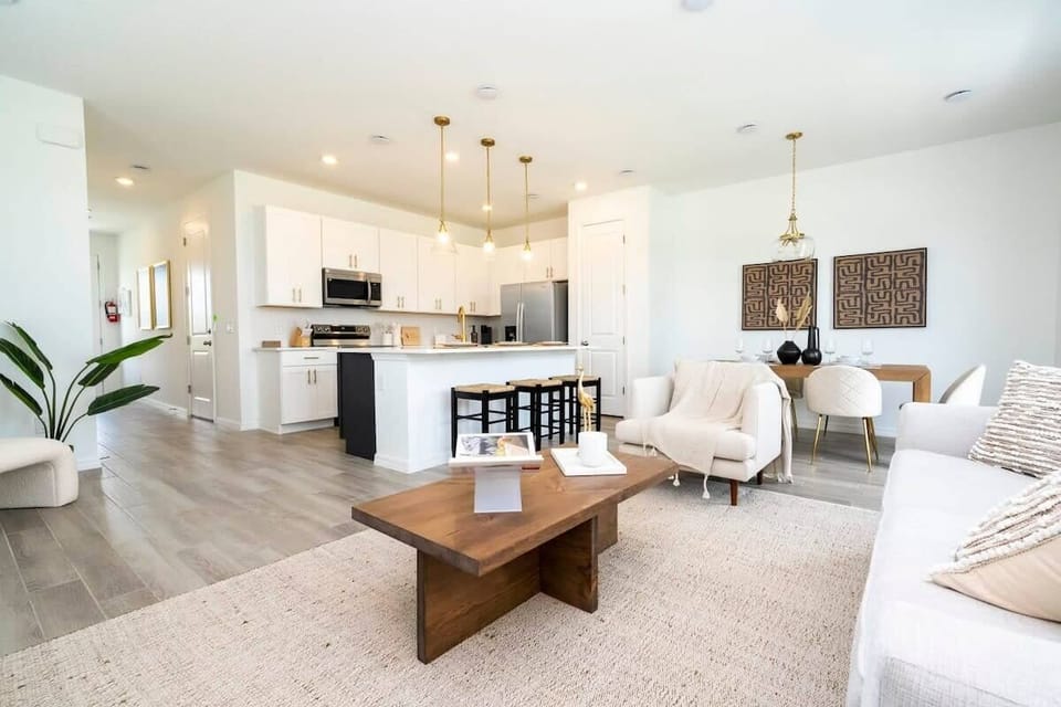 Exclusive House | 4 bedrooms, in-room safe, individually decorated, individually furnished