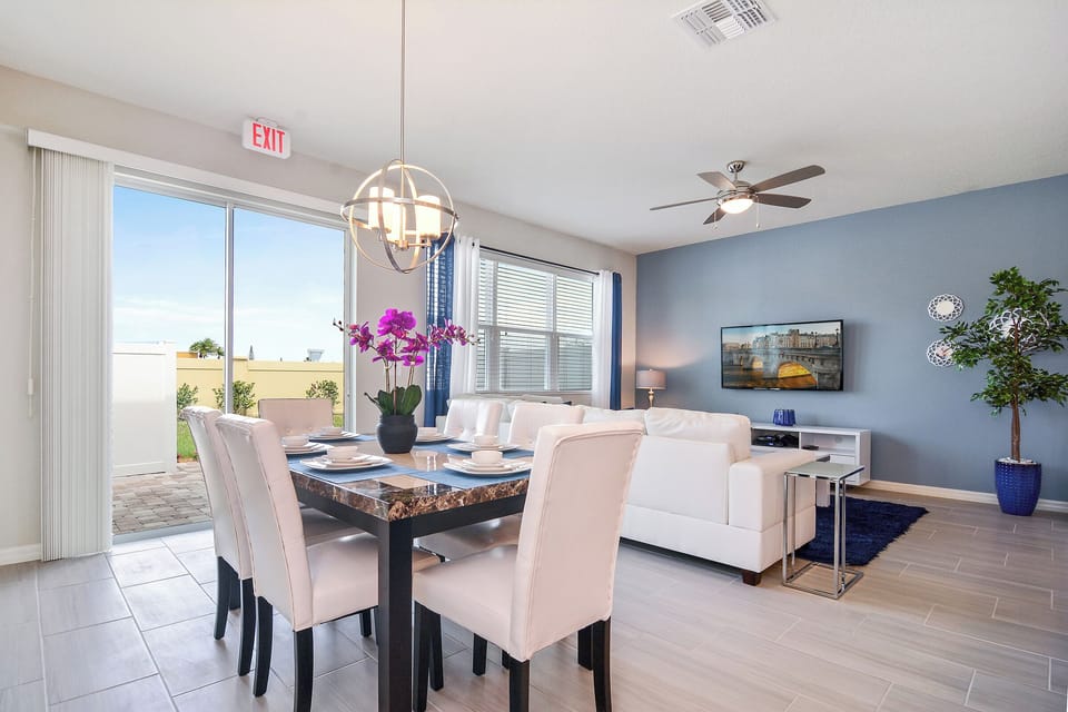 Exclusive House | Dining room