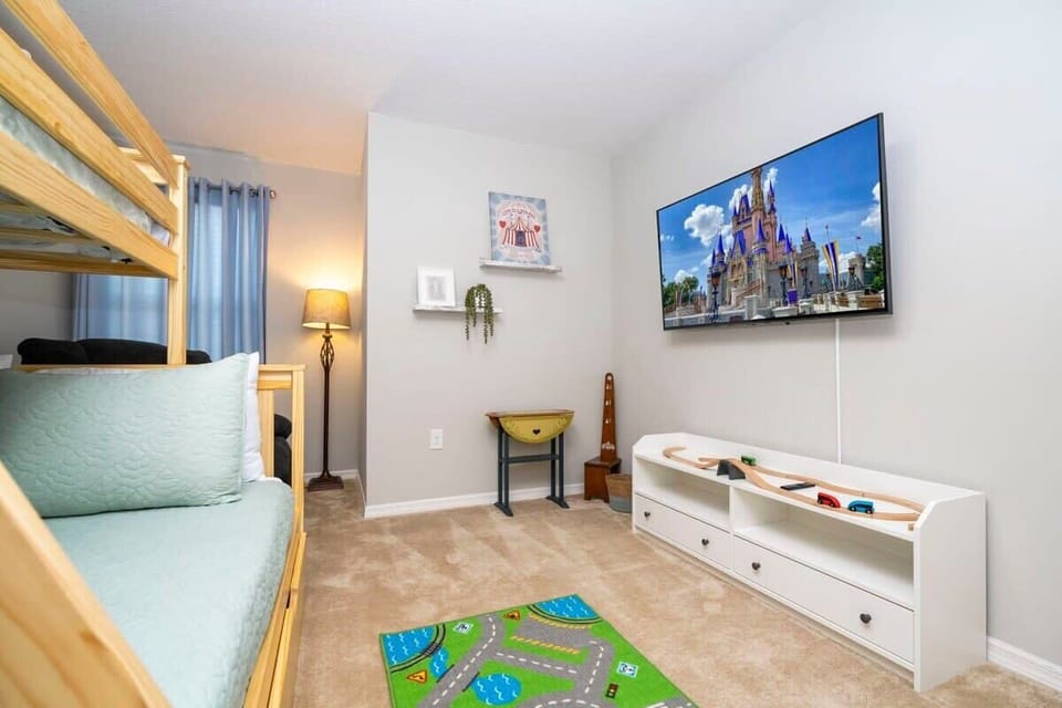 Exclusive House | 3 bedrooms, in-room safe, individually decorated, individually furnished