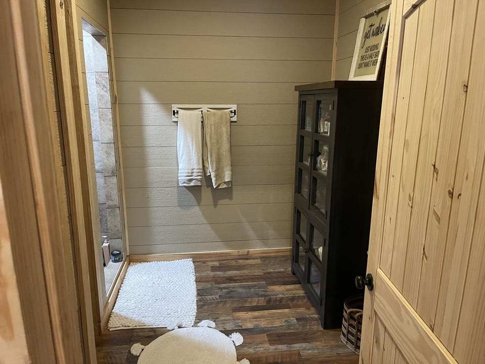 Master bath 