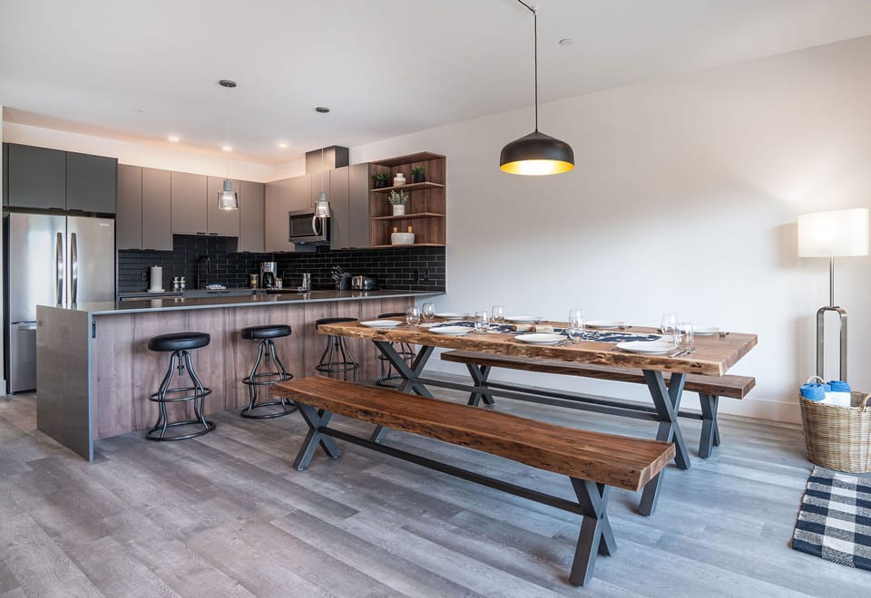 Condo | In-room dining