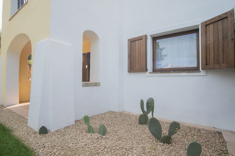 Apartment, 1 Bedroom, Balcony | Exterior detail
