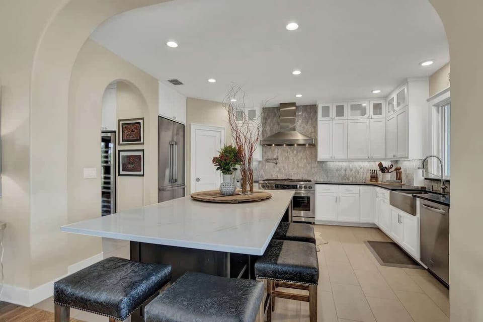 House, Multiple Beds, Pool Access, Mountain View (148 Starry Night M&C) | Dining