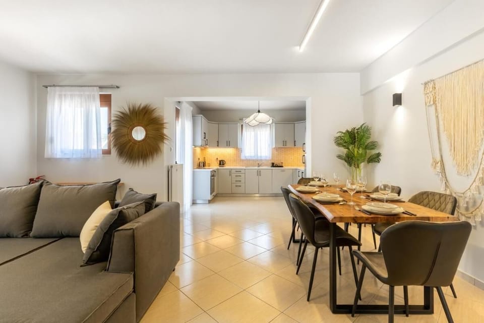 Villa, 3 Bedrooms, Smoking, Private Pool | Living area