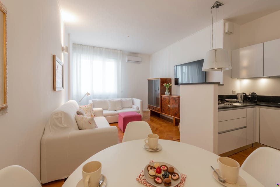 Apartment | Living area