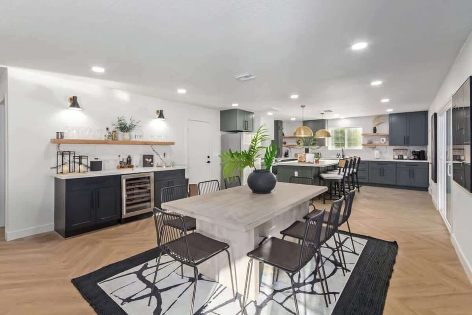 Open concept bar and dining room for 8
