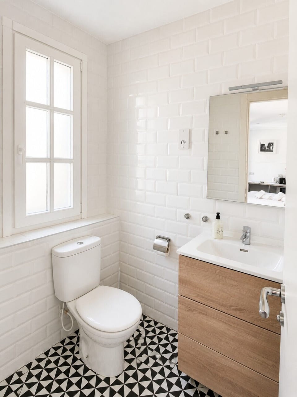 Private Ensuite Bathroom