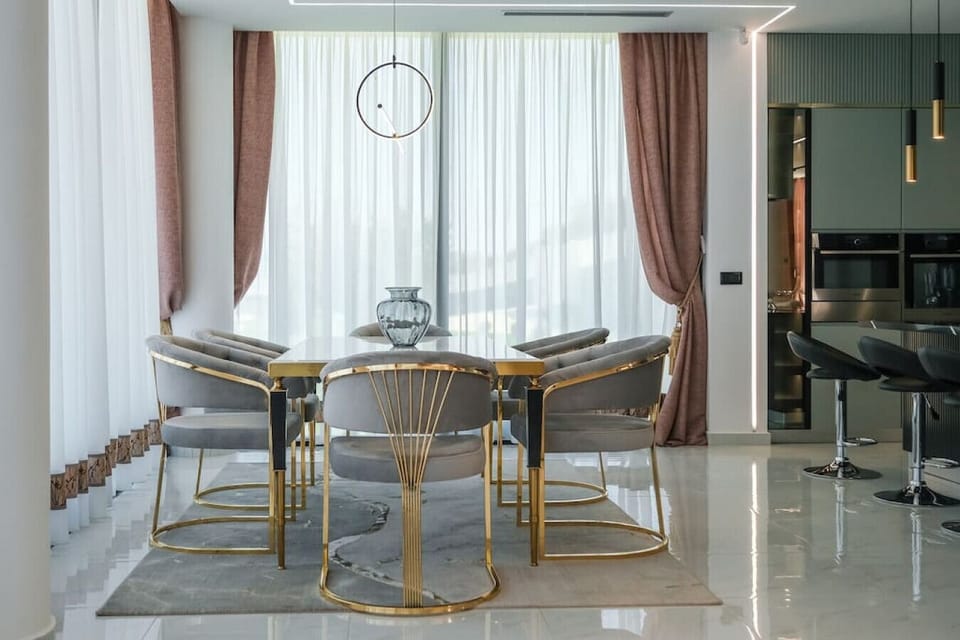 Dining table
