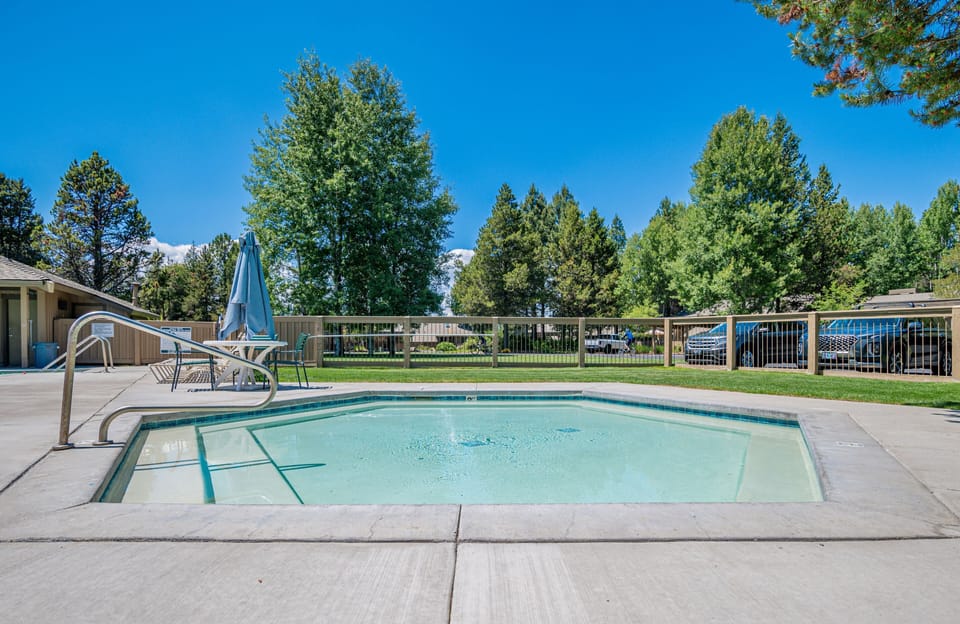 Quelah Condo community Hot Tub