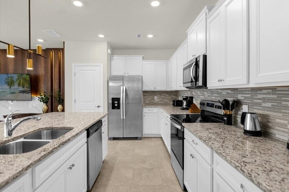 4306 Lana Ave (6).jpg