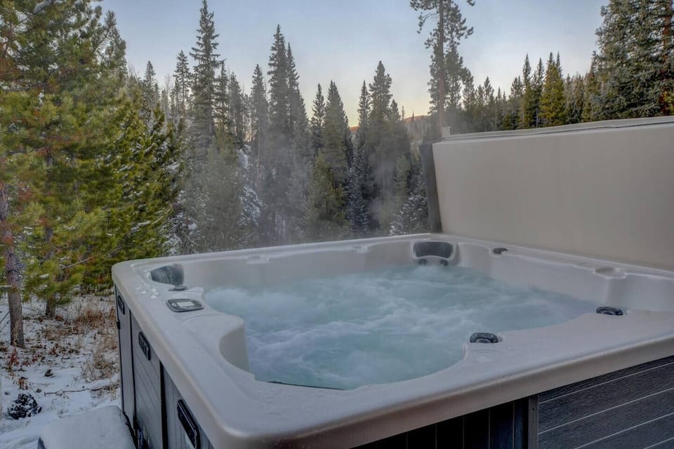Forest views from the 8 person hot tub
