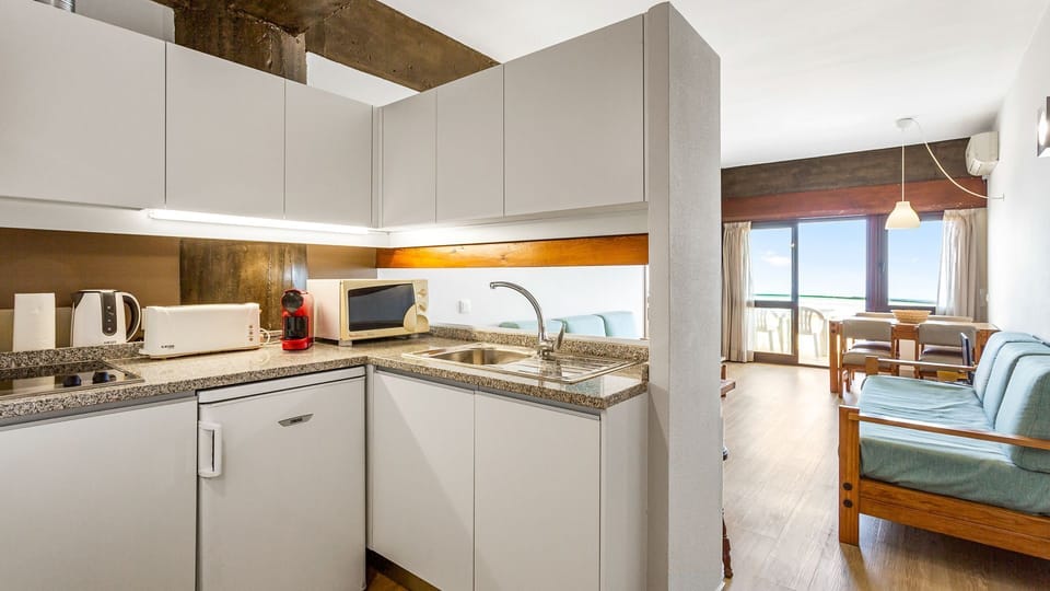 Kitchen with what you will need to make your meals with ease
#kitchen #portugal #pt #algarve