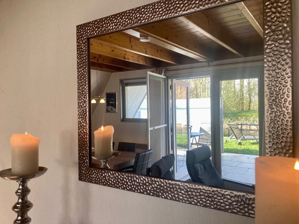 Bungalow, 3 Bedrooms, Terrace, Garden View | Interior