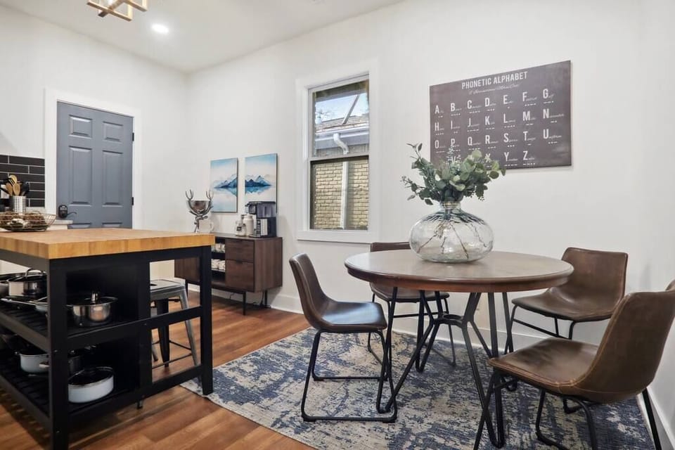 Dine in or do takeout at our dining room and kitchen!