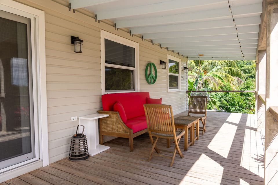 Ocean-facing deck