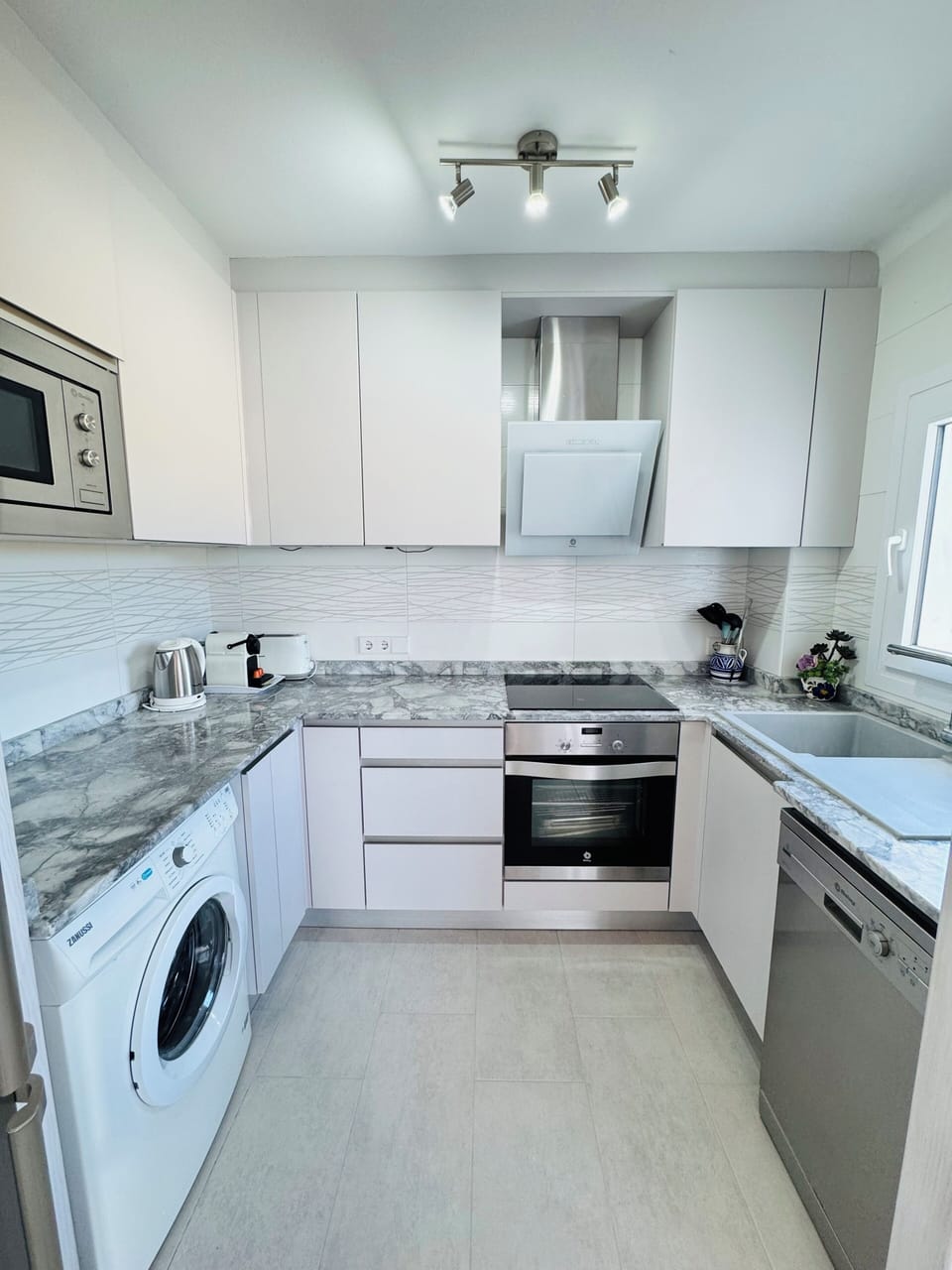 Fully equipped kitchen to prepare fresh Mediterranean meals using local seafood,
