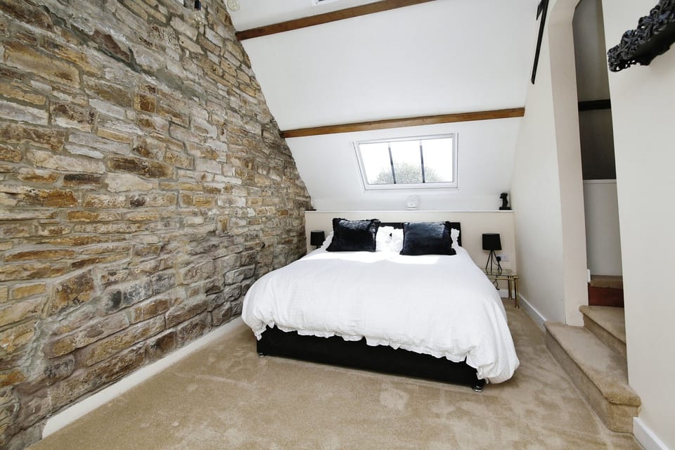 Premium bedding, individually decorated, individually furnished