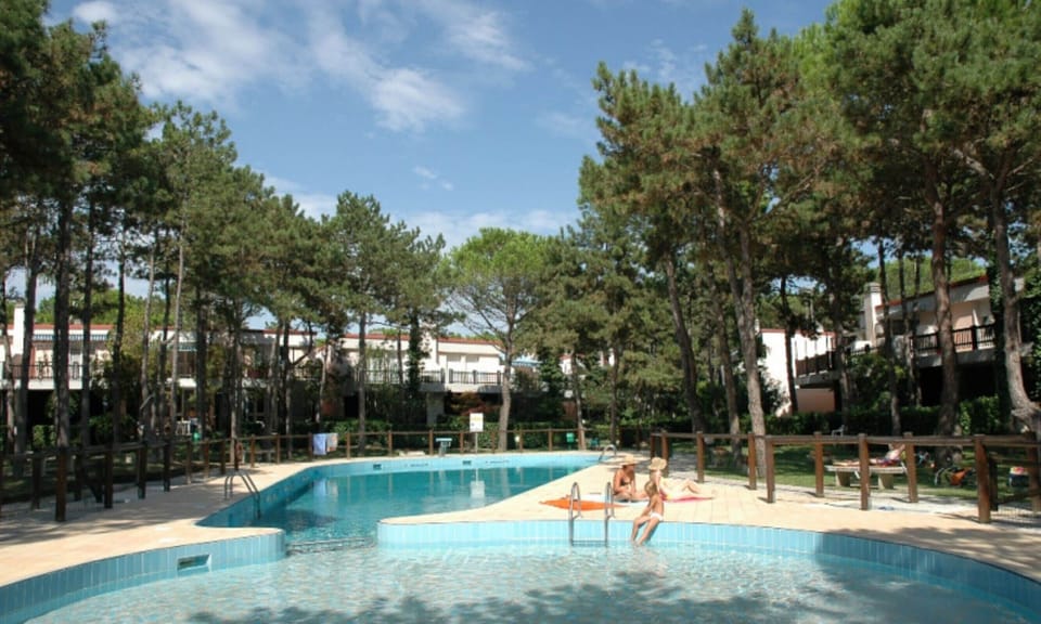 Villa, 2 Bedrooms, Patio, Garden View | Pool | Outdoor pool