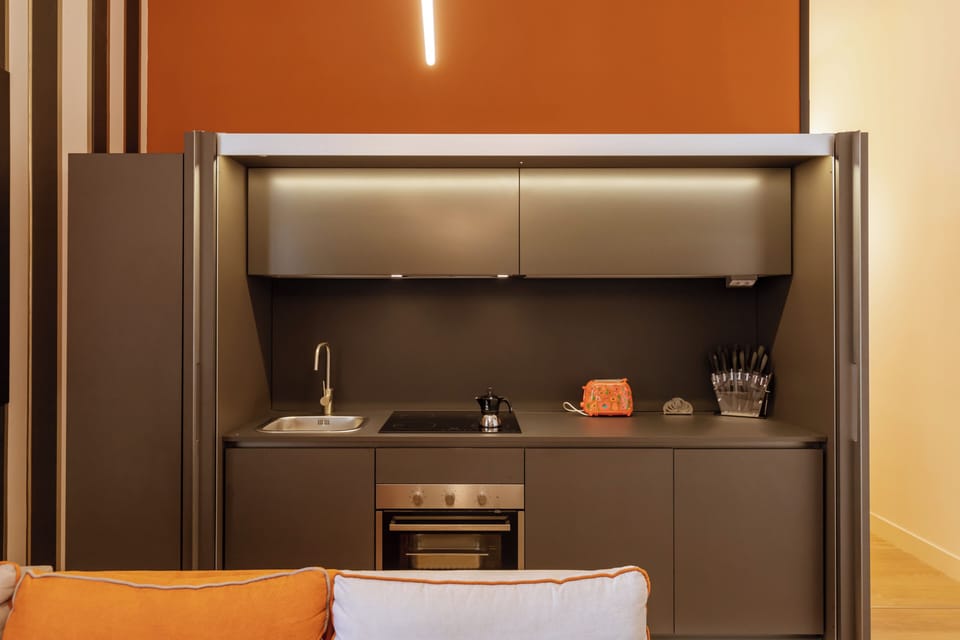 House, 2 Bedrooms, Balcony, City View | Private kitchen
