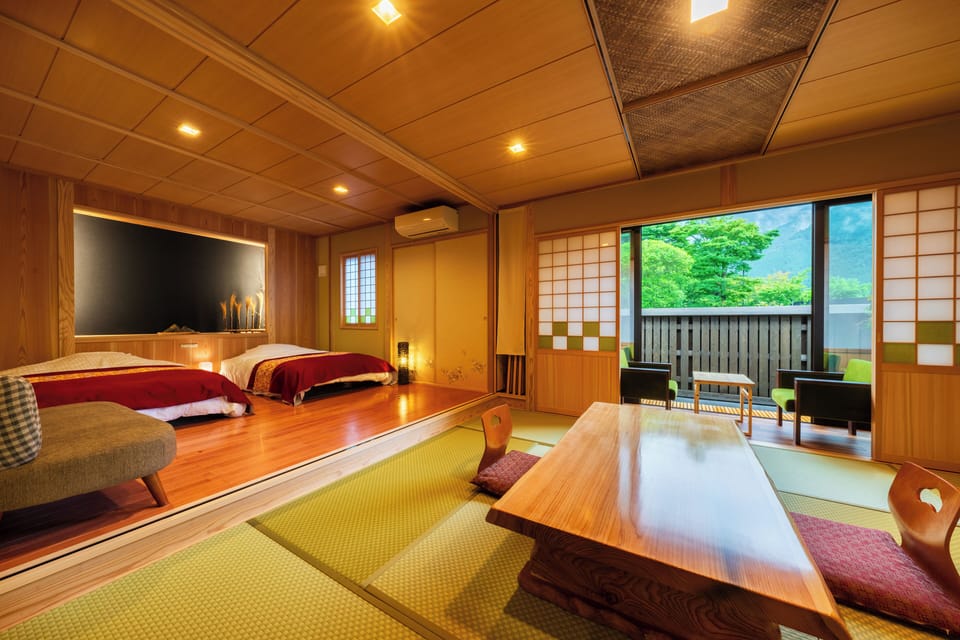 [Otogino] Japanese Western Twin room with Open-bath (32sqm), Non Smoking - Adult Only | Down comforters, in-room safe, iron/ironing board (on request)