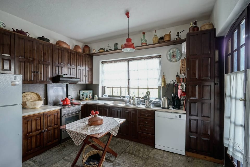 Loft, 5 Bedrooms, Balcony, Garden View | Private kitchen