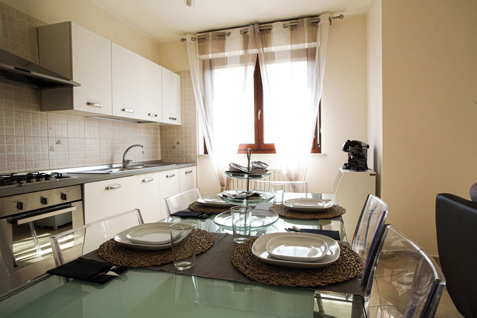Apartment, 1 Bedroom, Accessible, Smoking | Interior