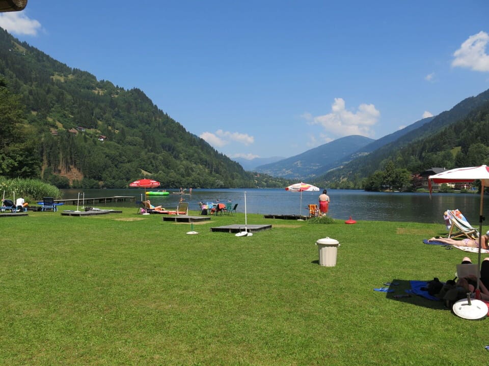 Cloud, Sky, Water, Ecoregion, Mountain, Natural Landscape, Wheel, Highland, Land Lot, Lake