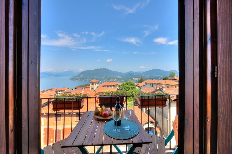 Family Apartment, 1 Bedroom, Balcony, Mountainside (Charming Magognino Stresa Hills Lake) | Balcony