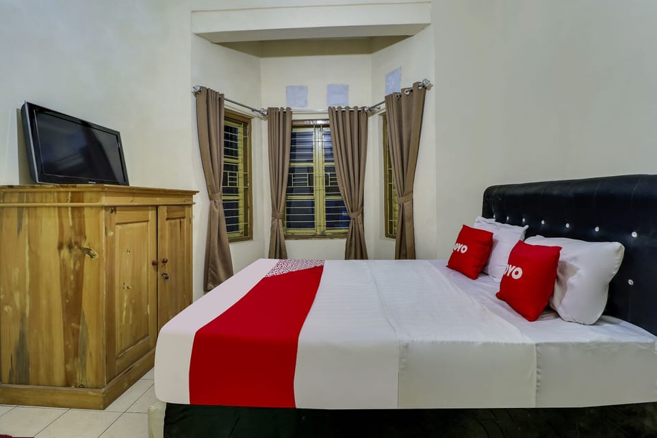 Standard Double Room | WiFi (free), bed sheets