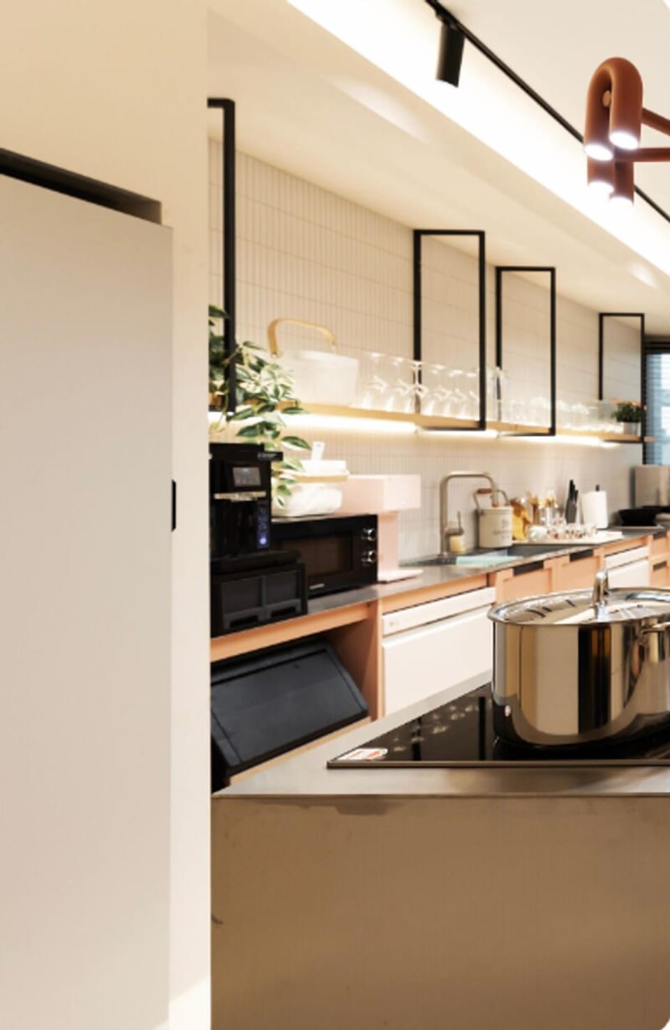Fridge, microwave, dishwasher, toaster