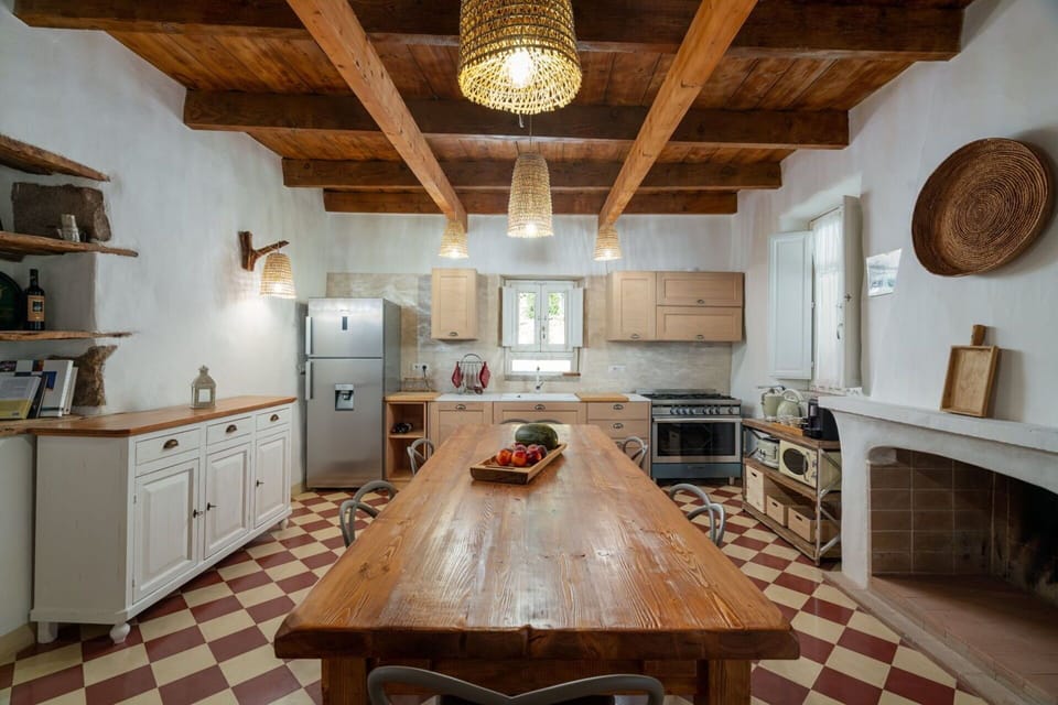 Dining Room, Kitchen