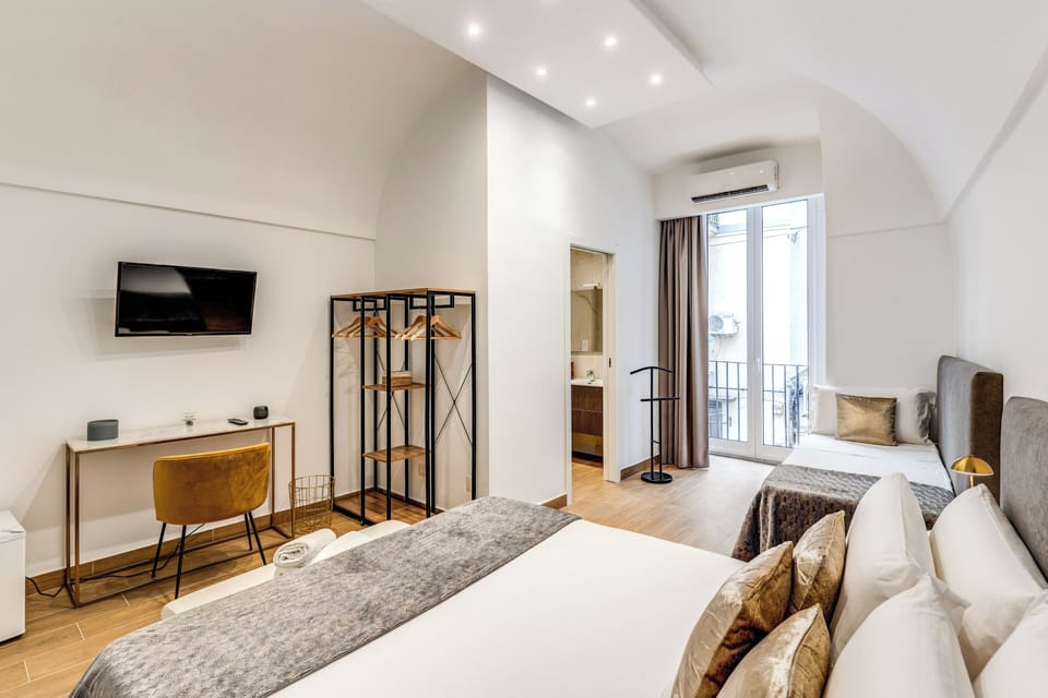 Classic Triple Room | Free WiFi, bed sheets