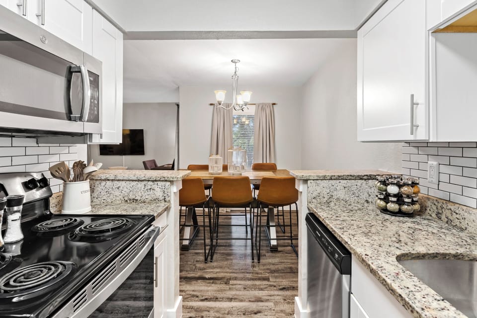 Fully appointed kitchen and dining