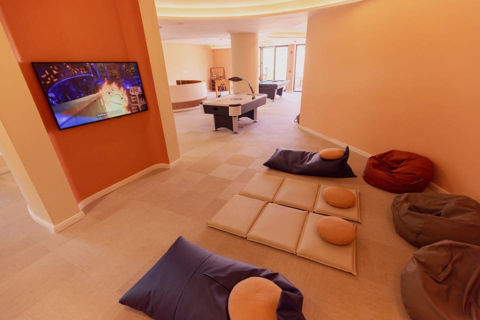 Children's play area - indoor