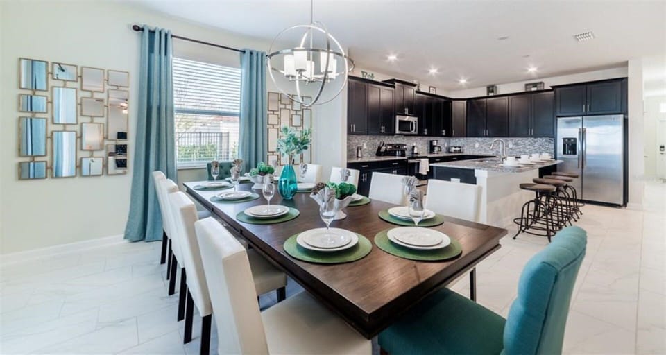 House, Multiple Beds, Pool Access, Pool View (4725KC SL) | Dining