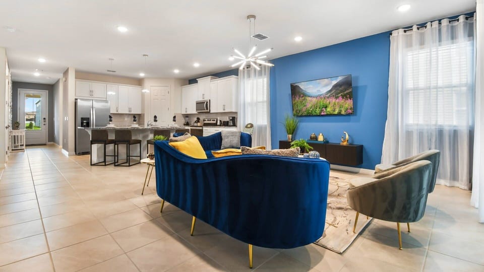 House, Multiple Beds, Pool Access (2022FMP Solara_01) | Living area
