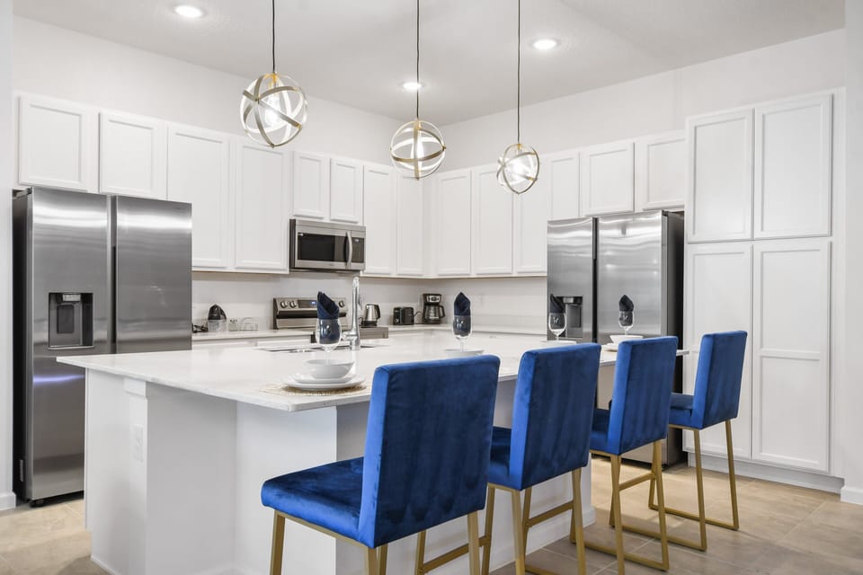 House, Multiple Beds, Pool Access (4497MD BV) | Private kitchen | Fridge, microwave, coffee/tea maker, electric kettle