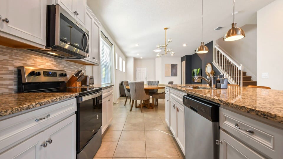 House, Multiple Beds, Pool Access, Pool View (1167AB WIR_05) | Private kitchen | Coffee/tea maker