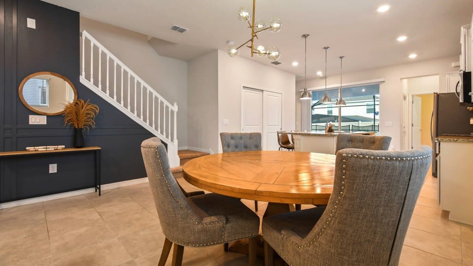House, Multiple Beds, Pool Access, Pool View (1167AB WIR_05) | Dining