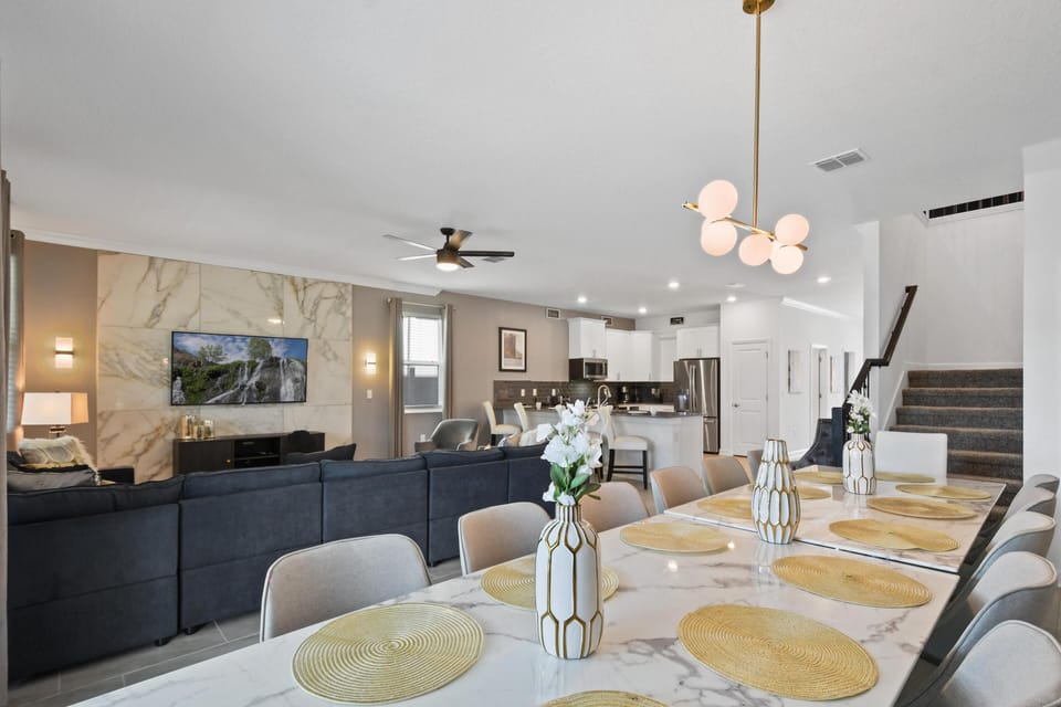 House, Multiple Beds, Pool Access, Pool View (2900SS SL_02) | Dining
