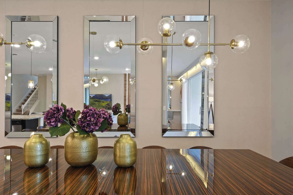House, Multiple Beds, Pool Access, Pool View (3549LD WIR) | Dining