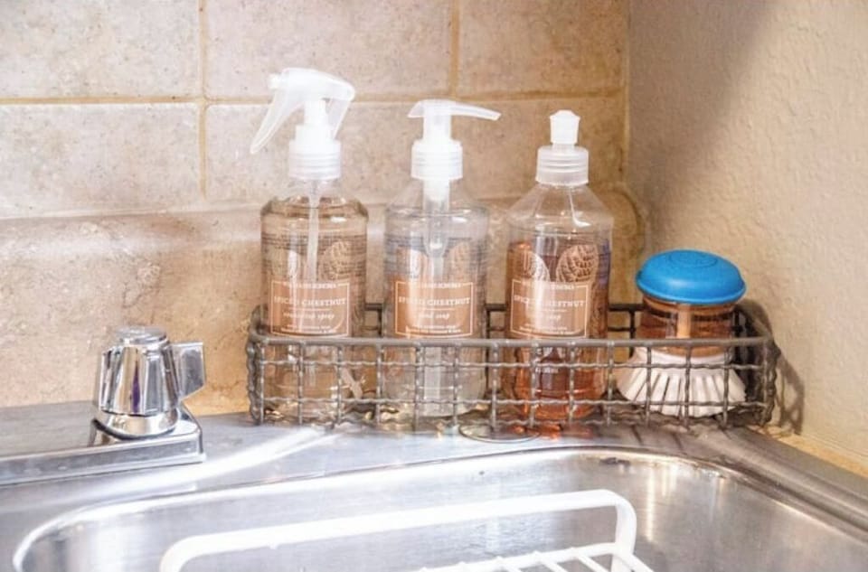 Bathroom amenities