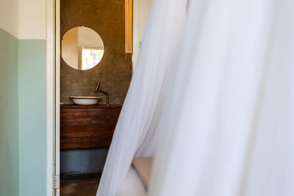 Bananeira | Bathroom | Free toiletries, towels