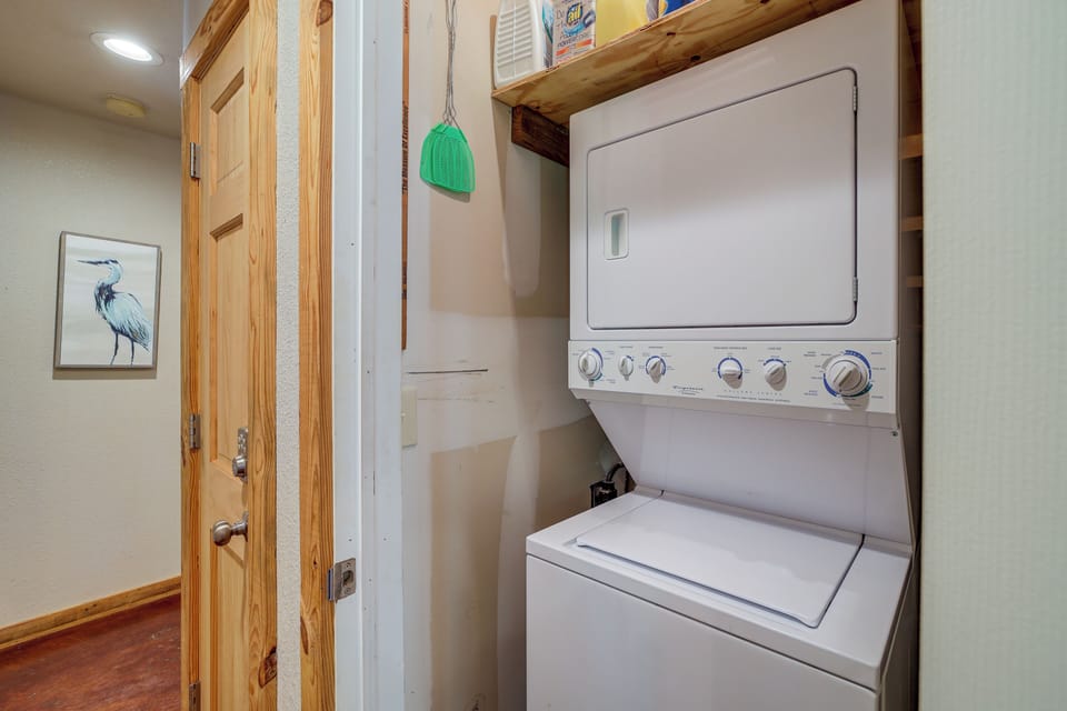 Laundry Area | Washer/Dryer | Iron/Board | 1st Floor