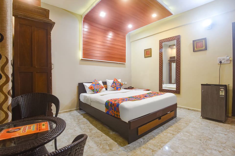 Deluxe Room | Egyptian cotton sheets, premium bedding, in-room safe, free WiFi
